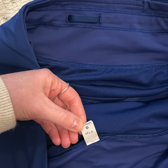 Lulu Shorts - Picture 3 of 3